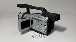 Canon 3CCD GL2 Digital Video Camcorder w Battery/Charger, Bag, Tape (TESTED)