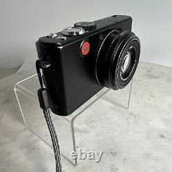 Leica D-LUX 3 10.0MP Digital Camera Black