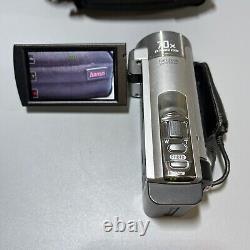 Sony DCR-SX45 2000x Digital Zoom Handycam Camcorder Silver- Tested Works Great