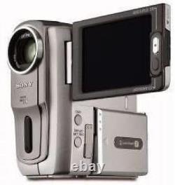 Sony PAL MiniDV Digital Handycam Camcorder 10x Zoom Video Transfer (DCR-PC109E)